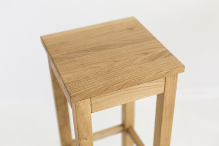 Stołek drewniany dębowy mat wysokość 75 cm x 30cm x 30cm