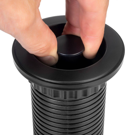 Wysuwane gniazdo wielofunkcyjne Vertikal,  3 gniazda Schuko, 2 USB typu A Czarne