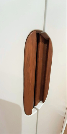 Rączka uchwytowa ART dębowa długość 20cm, próbka