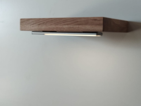 Półka drewniana dębowa 90x25x4cm w zestawie z lampą LED Kaus 60 cm z czujnikiem zbliżeniowym Anodyzowany mat